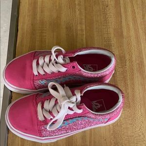 Toddlers vans